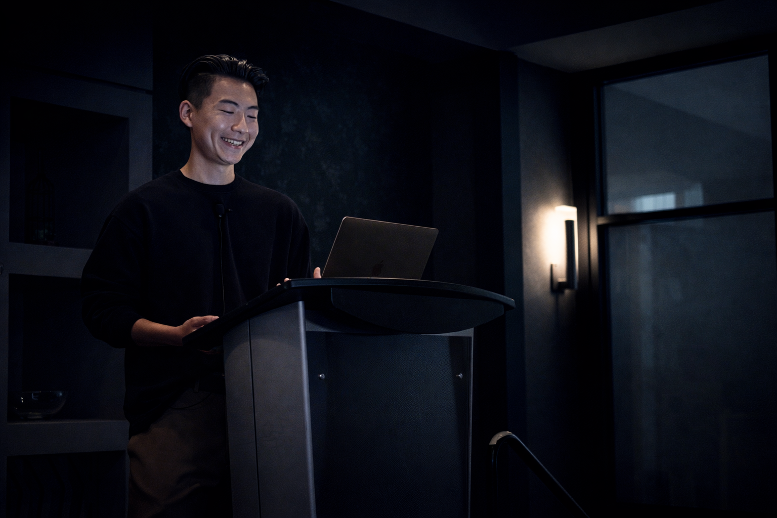 JJ Park at podium, GamesForum San Francisco 2025